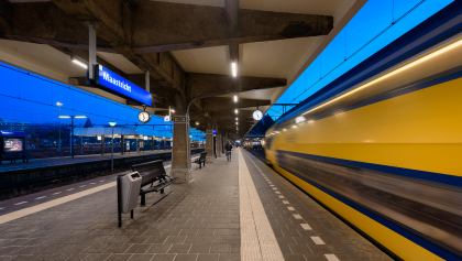 Nieuwe verlichting voor hoofdperron Maastricht