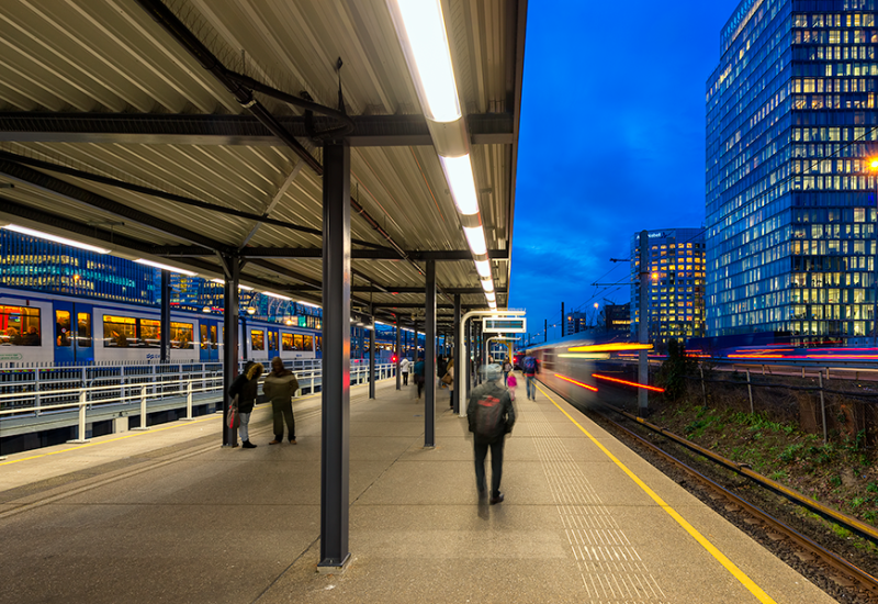 lnl_-_amsterdam_-_station-zuidas-2_723cf88a.png