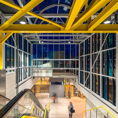 metrostation-amsterdam-zuidas-image