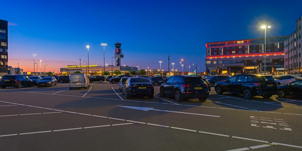 rotterdam-the-hague-airport-parkeerplaats-image
